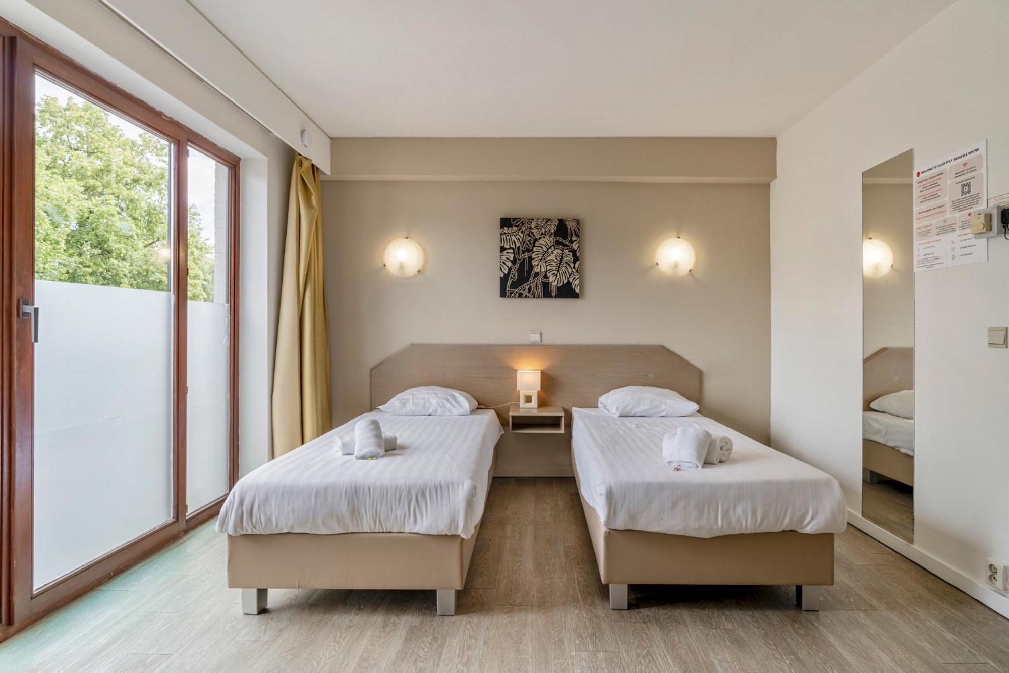 Отель Sleep & Go Brussels South Ватерлоо Экстерьер фото