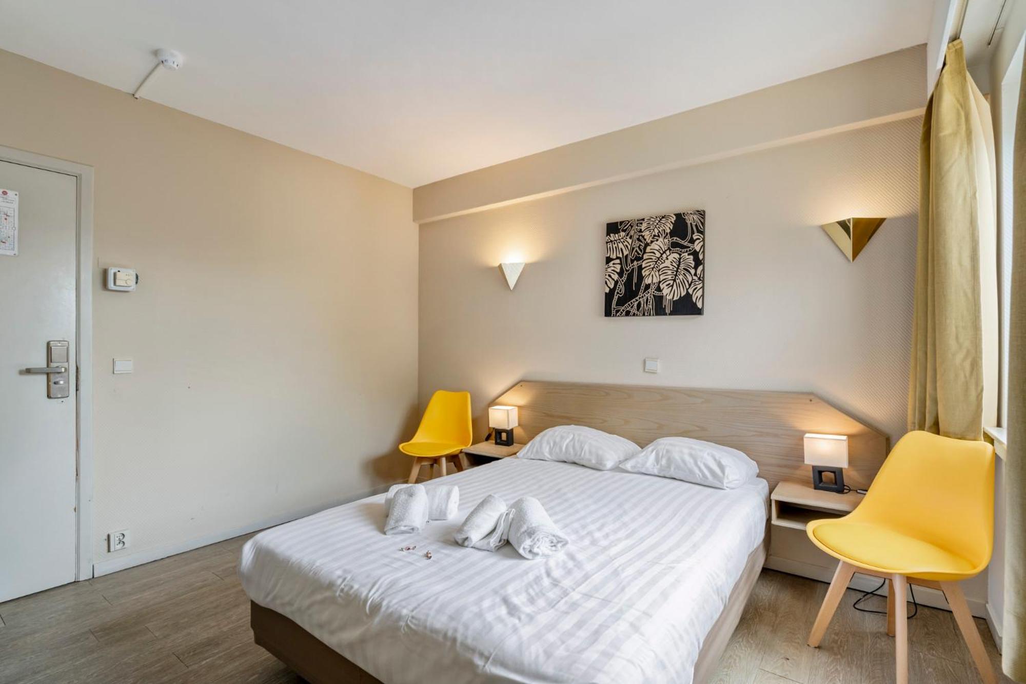 Отель Sleep & Go Brussels South Ватерлоо Экстерьер фото