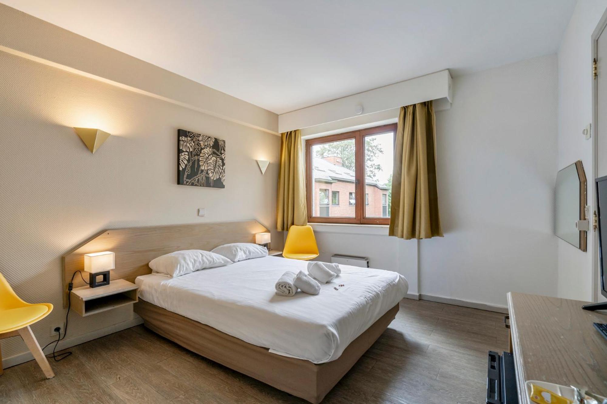 Отель Sleep & Go Brussels South Ватерлоо Экстерьер фото