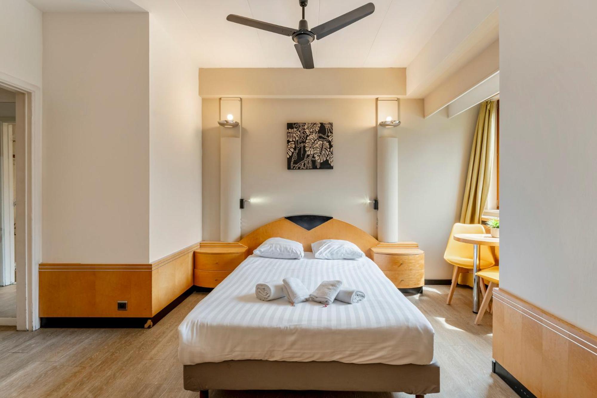Отель Sleep & Go Brussels South Ватерлоо Экстерьер фото