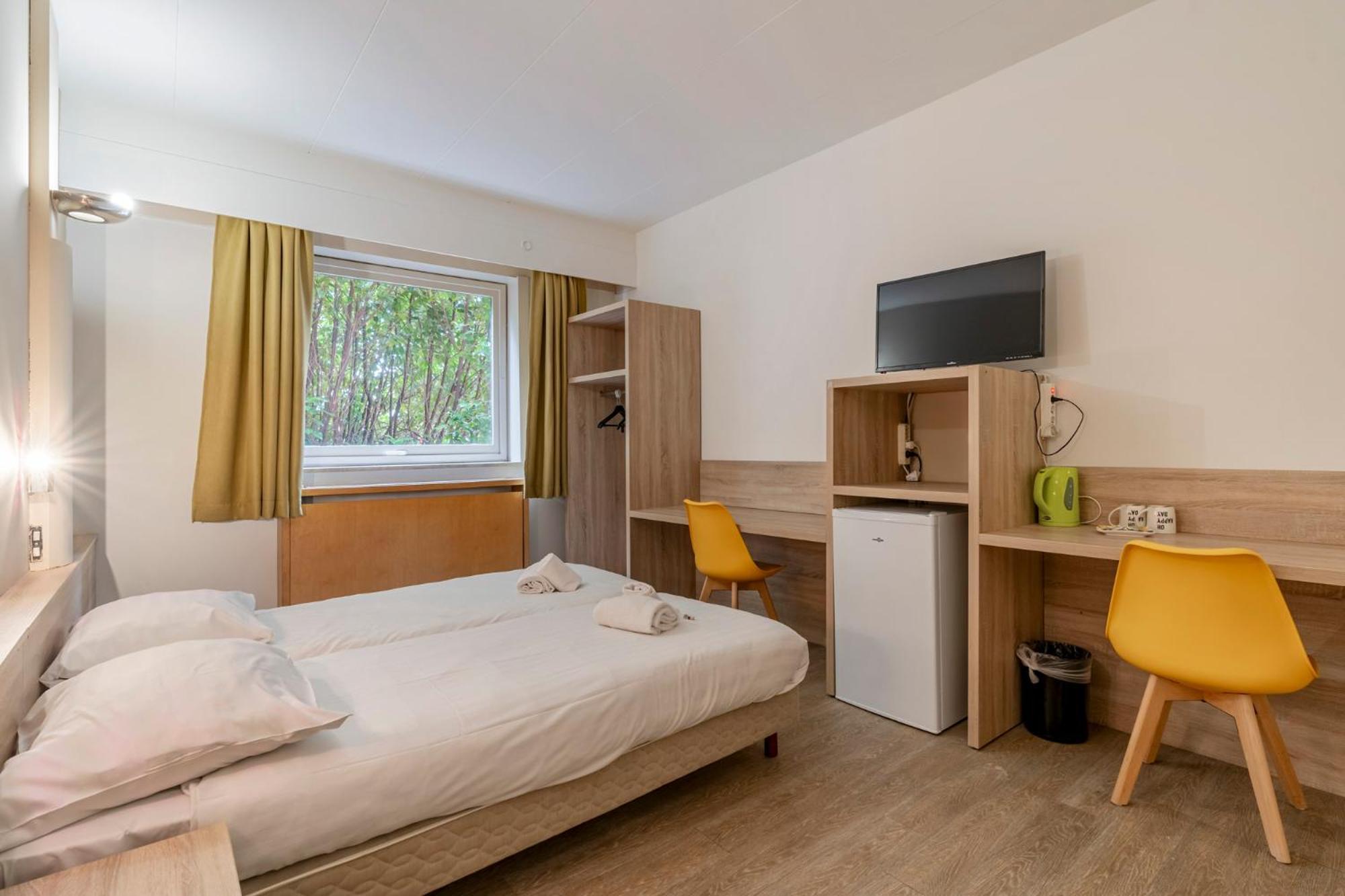 Отель Sleep & Go Brussels South Ватерлоо Экстерьер фото